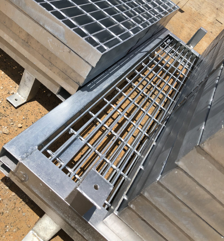 Advanciv Grates